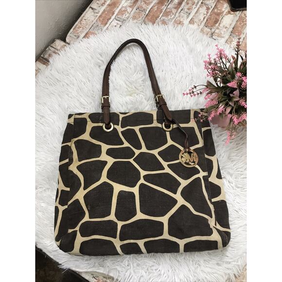 Michael Kors Tote Bag Brown Giraffe Print Canvas Shopper Shoulder Bag Pre-owned - Picture 2 of 11